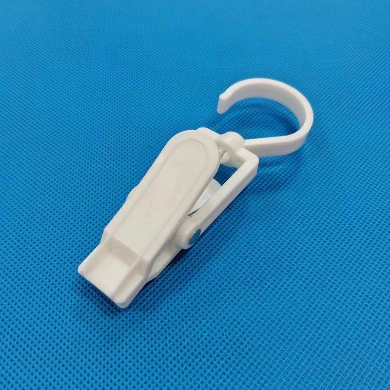 Multi-Functional Hook Clips Plastic Socks Clips Scarf Display Hook Clips