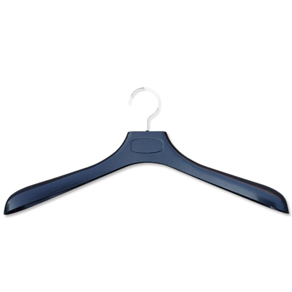 China Manufacturer Plastic Suit Hanger, Cheap Price Plastic Hangers for Display Stores
